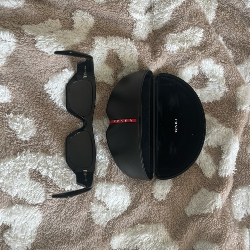 Prada Black Rectangular Sunglasses With Case - image 4